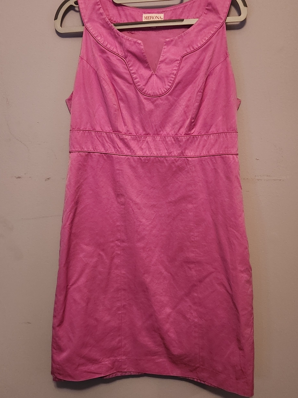 Merona Bright Pink Sleeveless Scoop-Neck Shift Dress